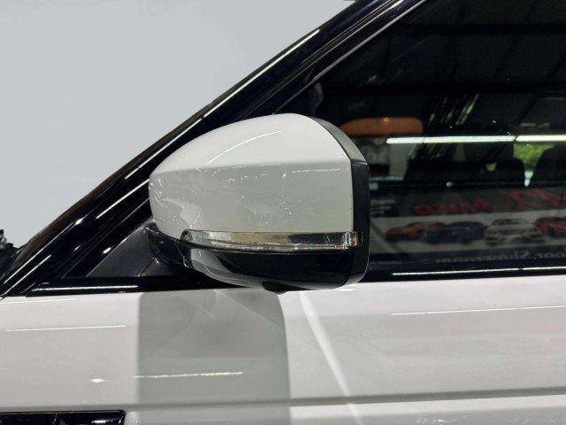 Used 2015 Land Rover Range Rover Supercharged image 74