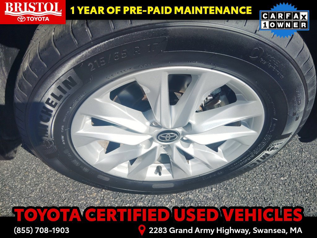 Certified 2024 Toyota Corolla Cross LE w/ Moonroof Package AWD/4WD image 12