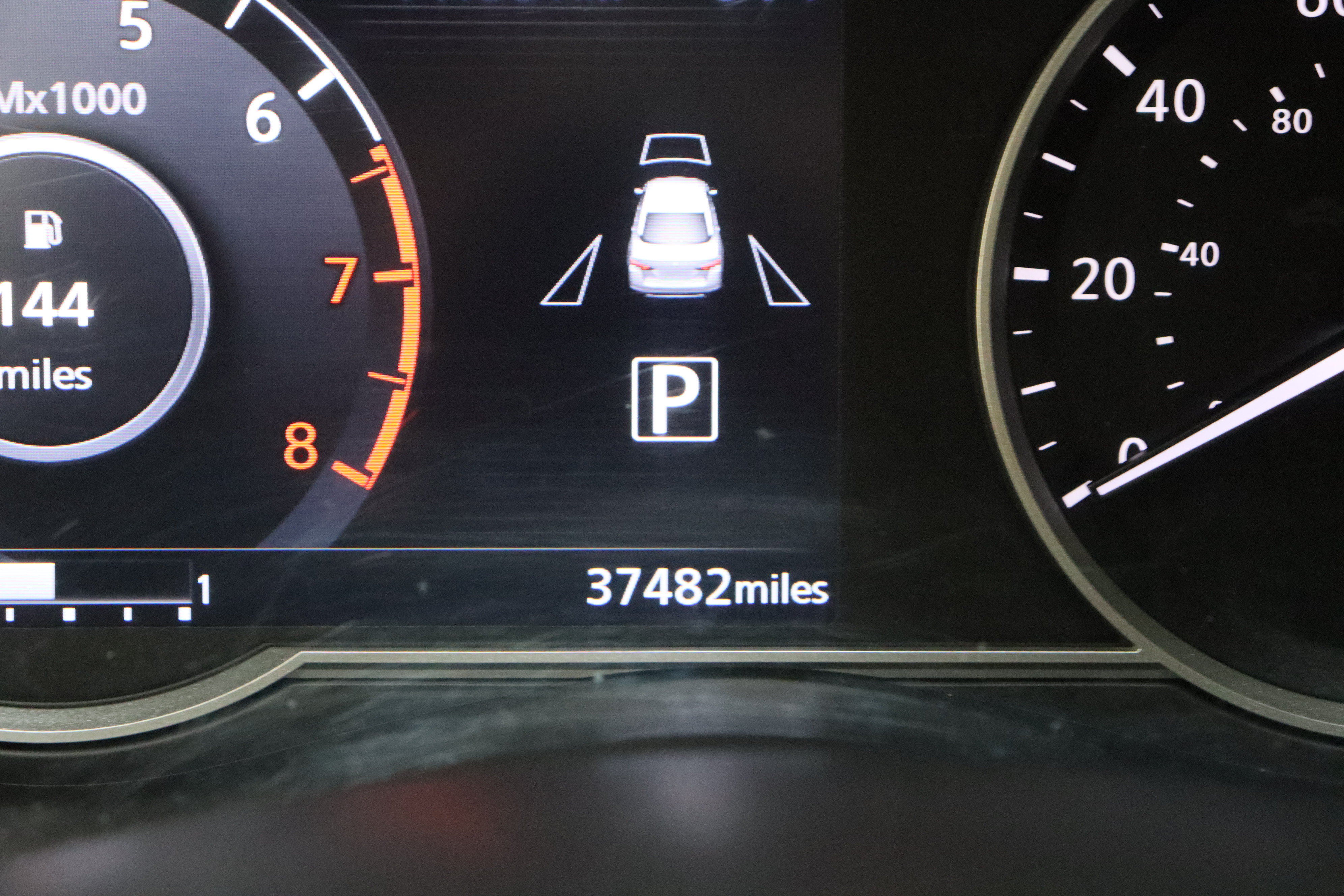 Used 2025 Nissan Versa SV FWD image 37