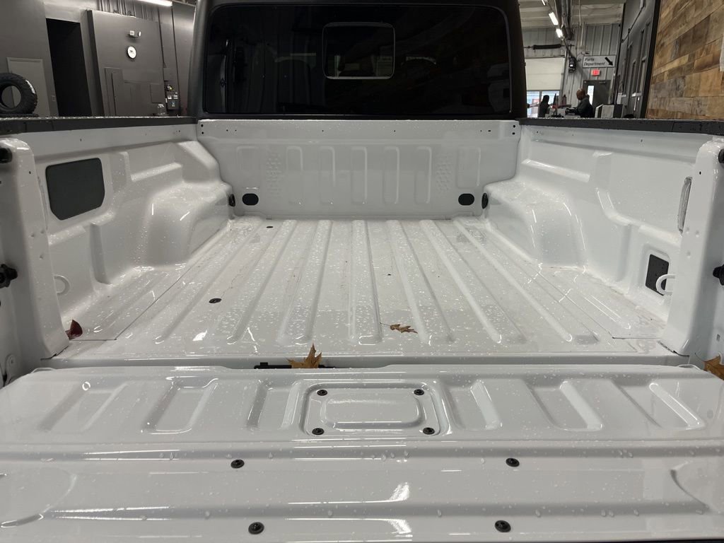 New 2026 Jeep Gladiator Sport AWD/4WD image 24