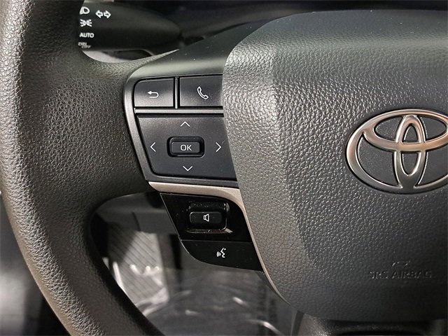 Used 2025 Toyota Camry LE w/ Convenience Package image 24