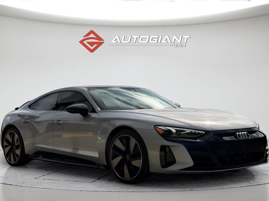 Used 2022 Audi e-tron GT Prestige image 14