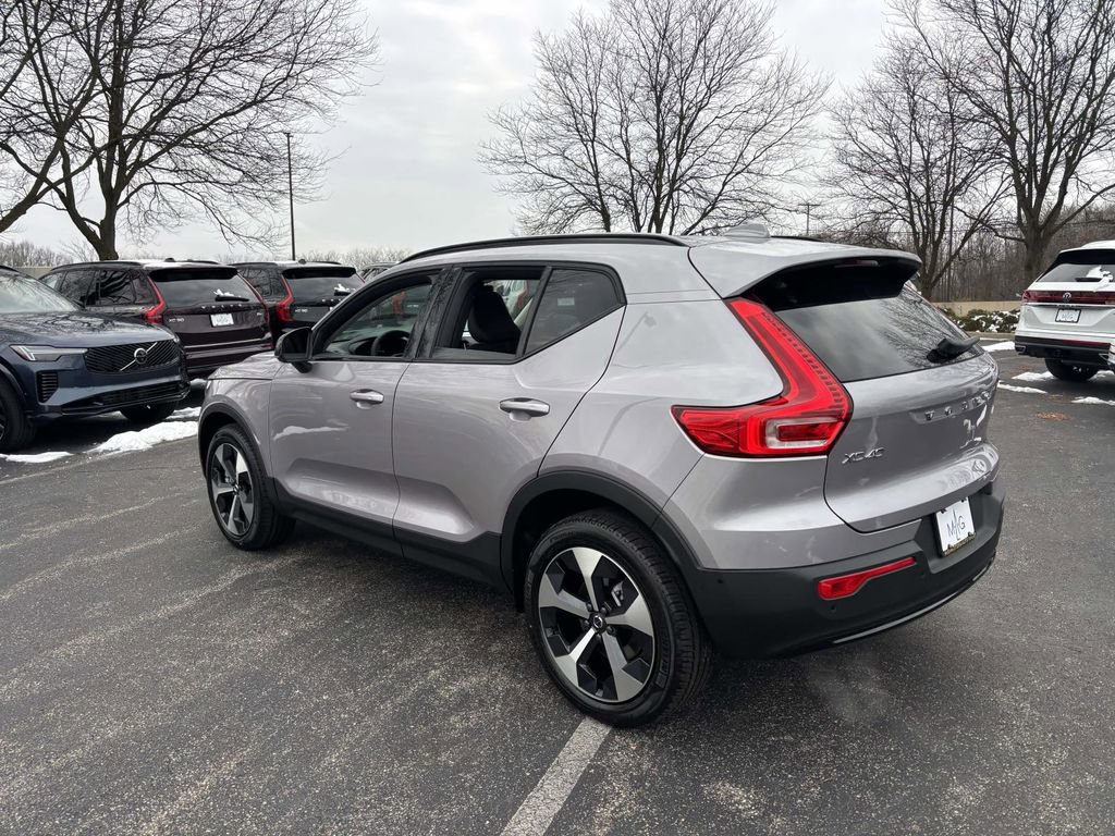 New 2026 Volvo XC40 B5 Plus w/ Protection Package Premier image 5
