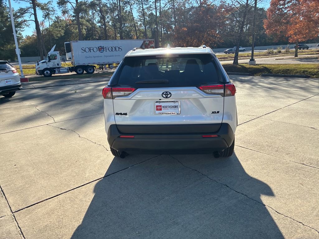 New 2025 Toyota RAV4 XLE Premium image 5
