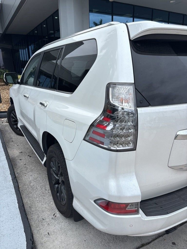 Used 2023 Lexus GX 460 Premium AWD/4WD image 8