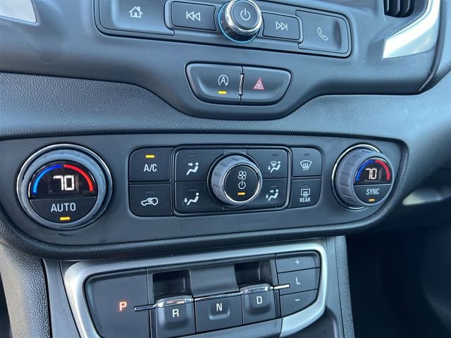 Used 2023 GMC Terrain SLE w/ Driver Convenience Package image 20