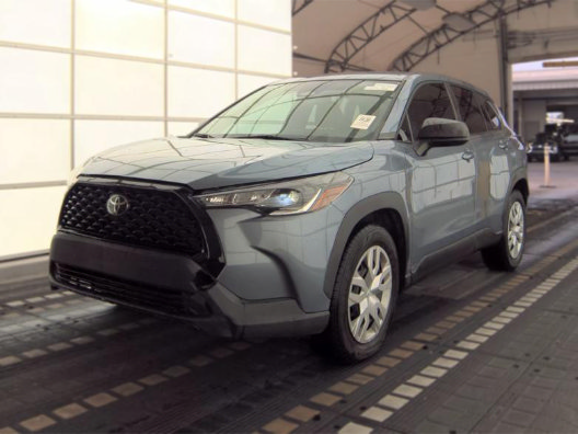 Used 2023 Toyota Corolla Cross L FWD image 3