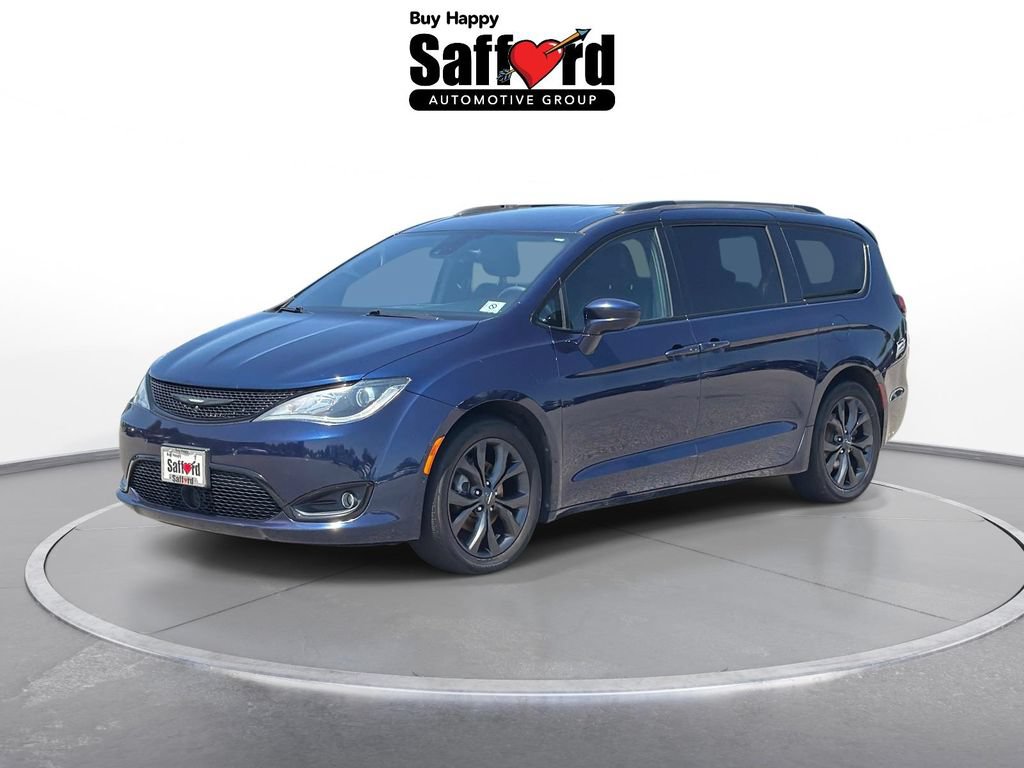 Used 2019 Chrysler Pacifica Touring-L w/ Advanced Safetytec Group