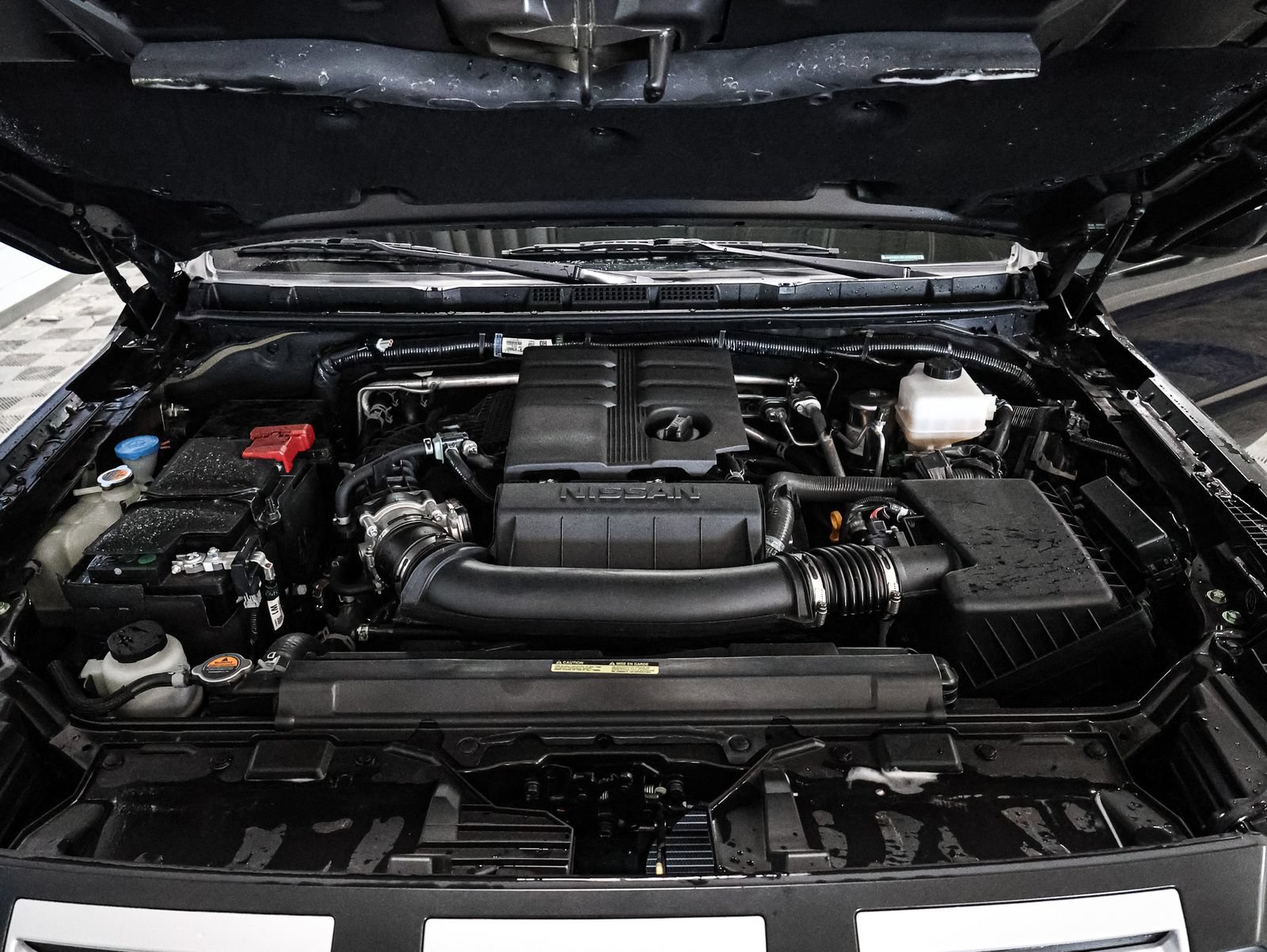 Used 2025 Nissan Frontier PRO-4X AWD/4WD image 17