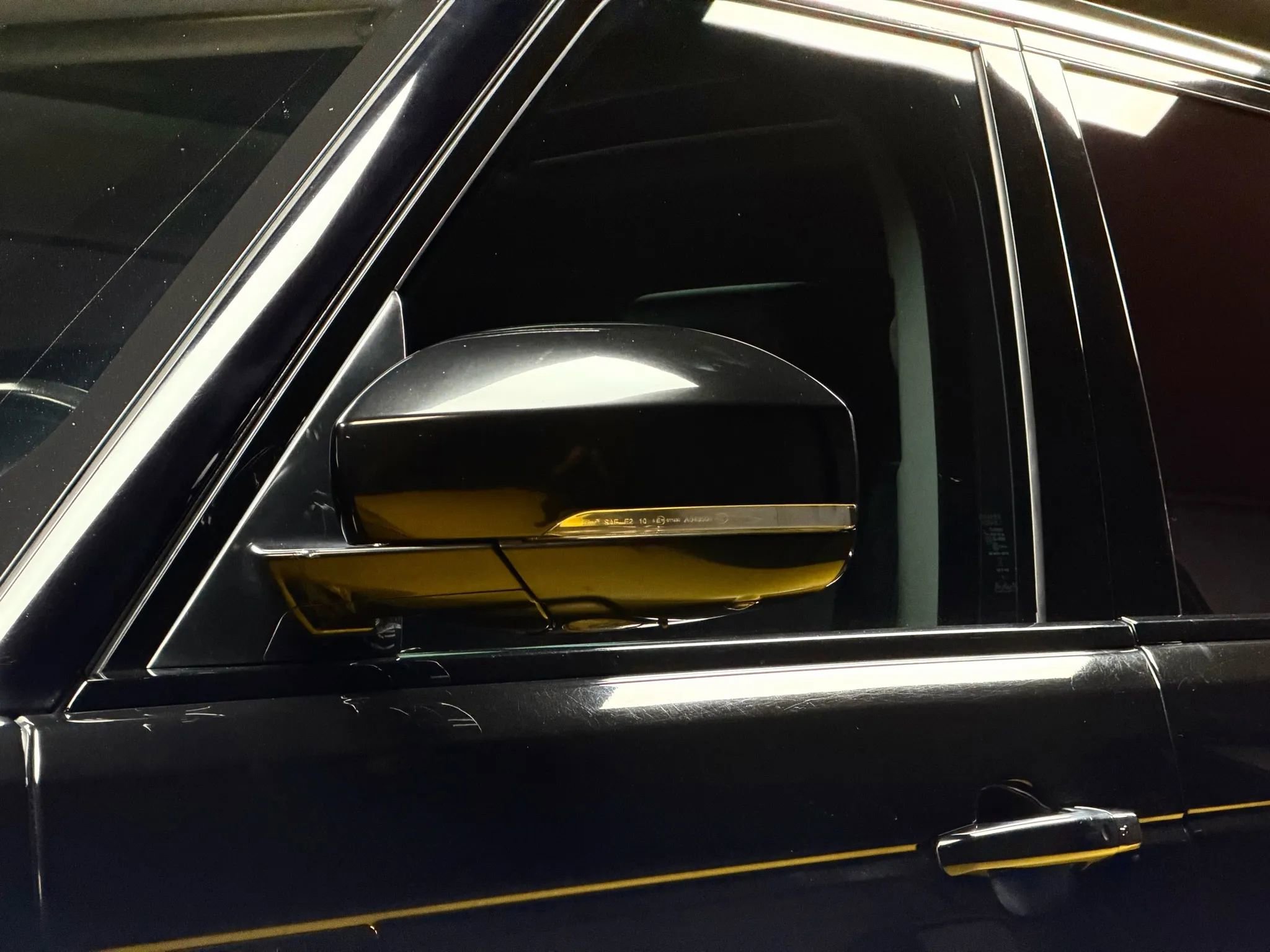 Used 2017 Land Rover Range Rover Sport Utility 4D image 9