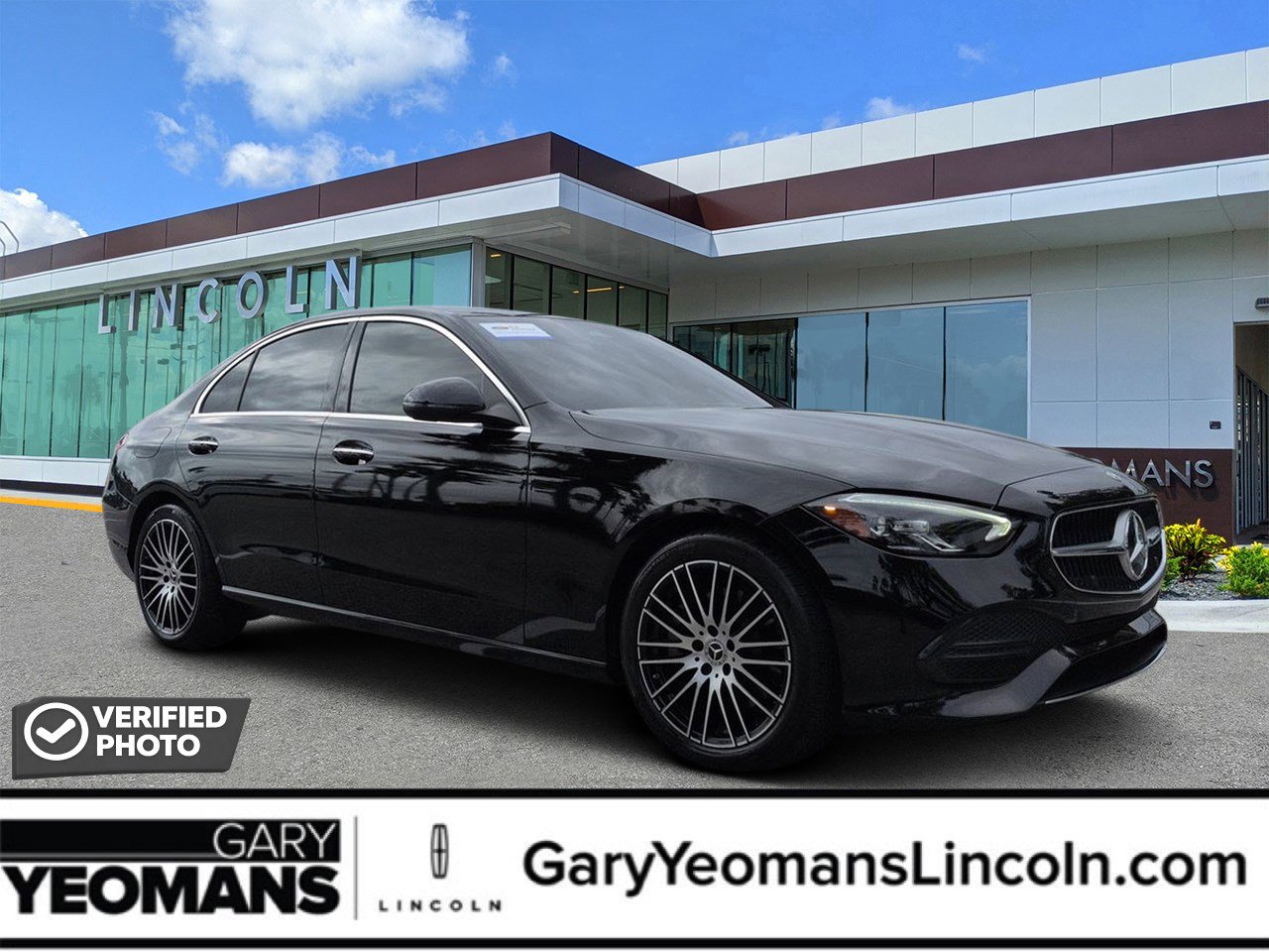 Used 2023 Mercedes-Benz C 300 Sedan image 1