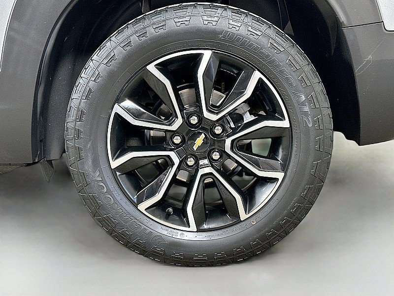 Used 2023 Chevrolet TrailBlazer ACTIV w/ Sun and Liftgate Package AWD/4WD image 31