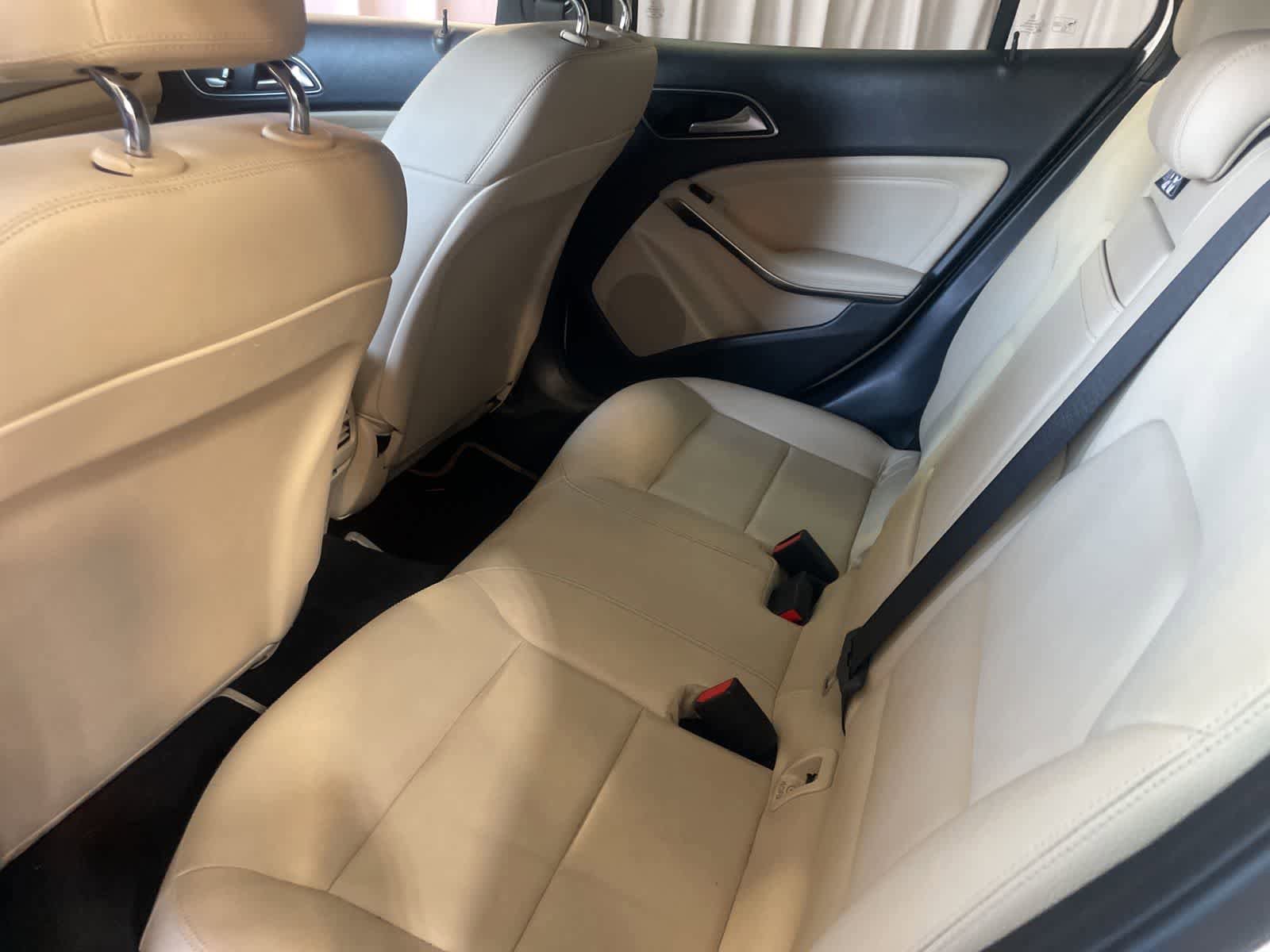Used 2020 Mercedes-Benz GLA 250 image 19