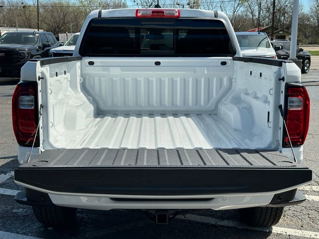 New 2026 GMC Canyon Elevation image 6