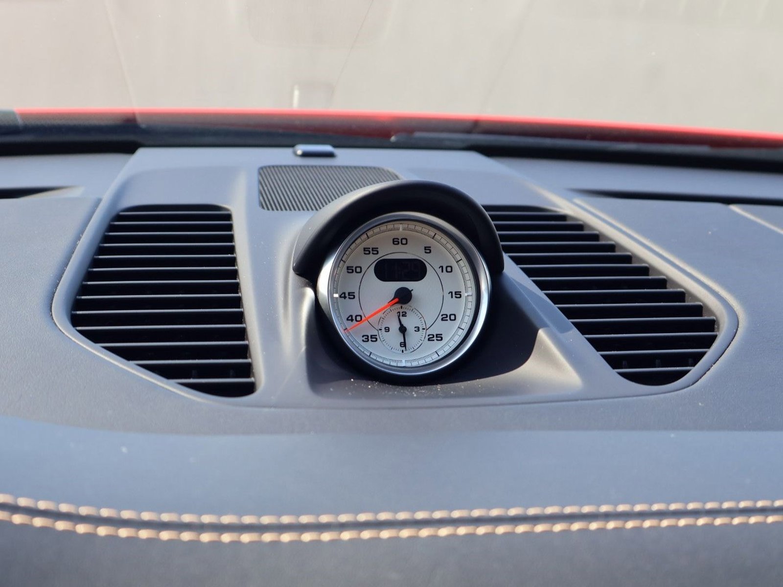 Certified 2018 Porsche 911 Targa 4 GTS image 24