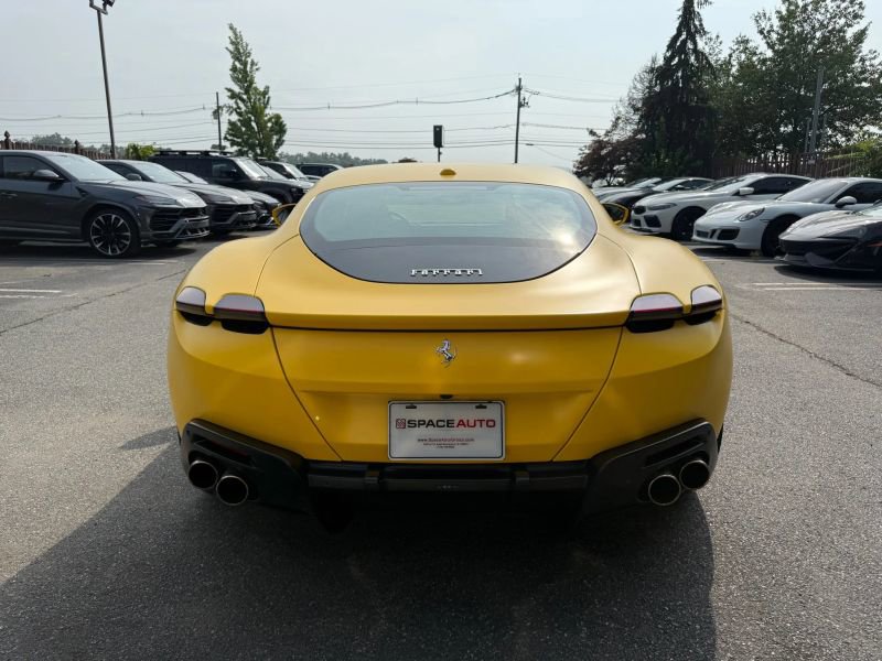 Used 2022 Ferrari Roma image 6
