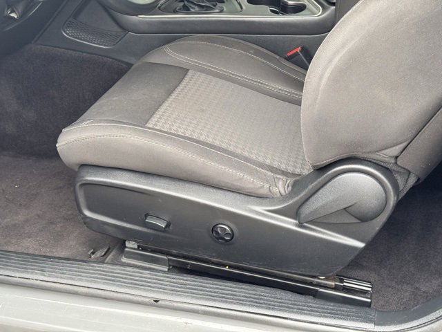 Used 2018 Dodge Challenger SXT w/ Blacktop Package image 17