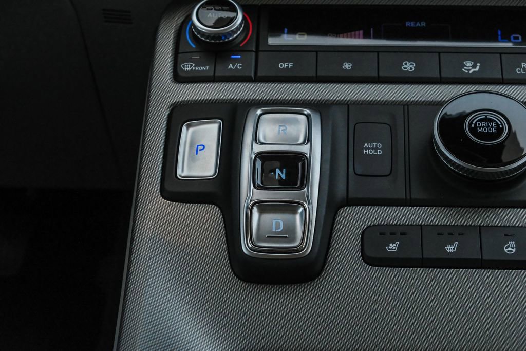 Used 2025 Hyundai Palisade SEL image 16