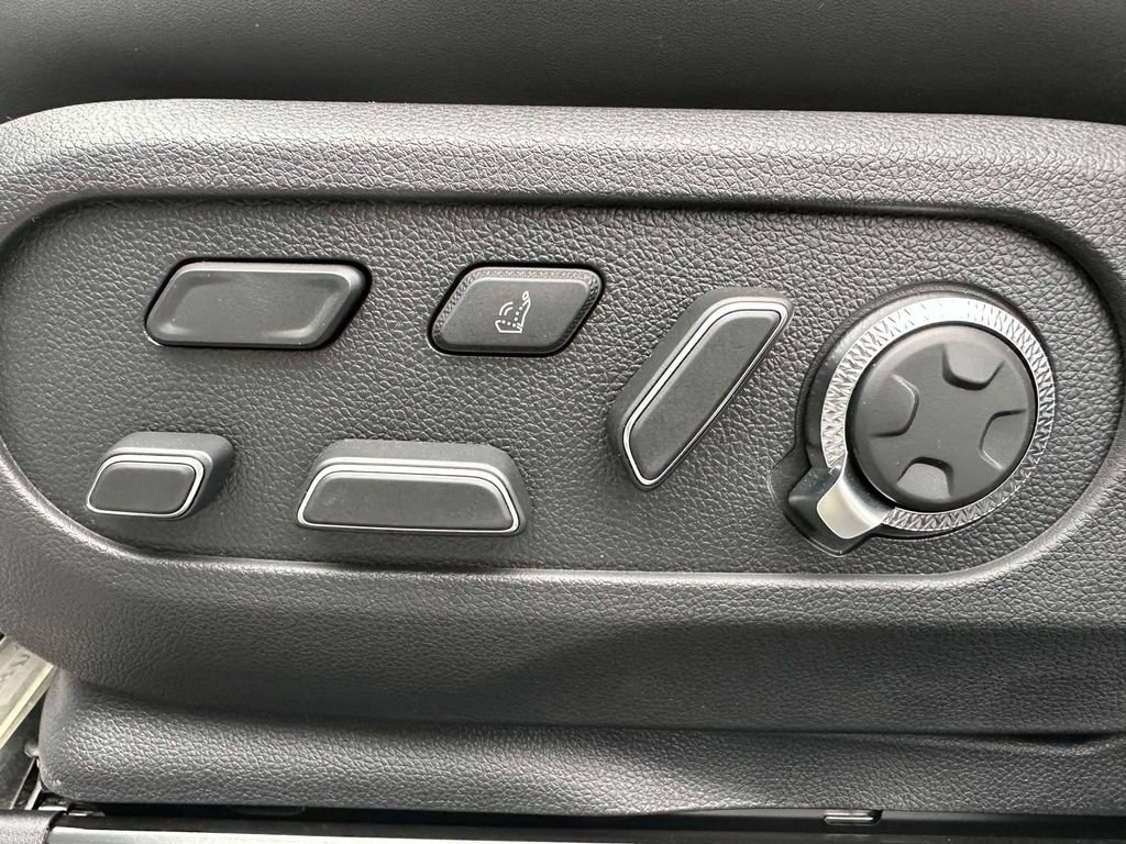 New 2024 Genesis GV60 Performance AWD/4WD image 16