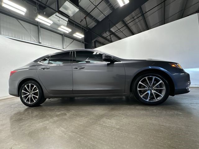 Used 2018 Acura TLX V6 image 3