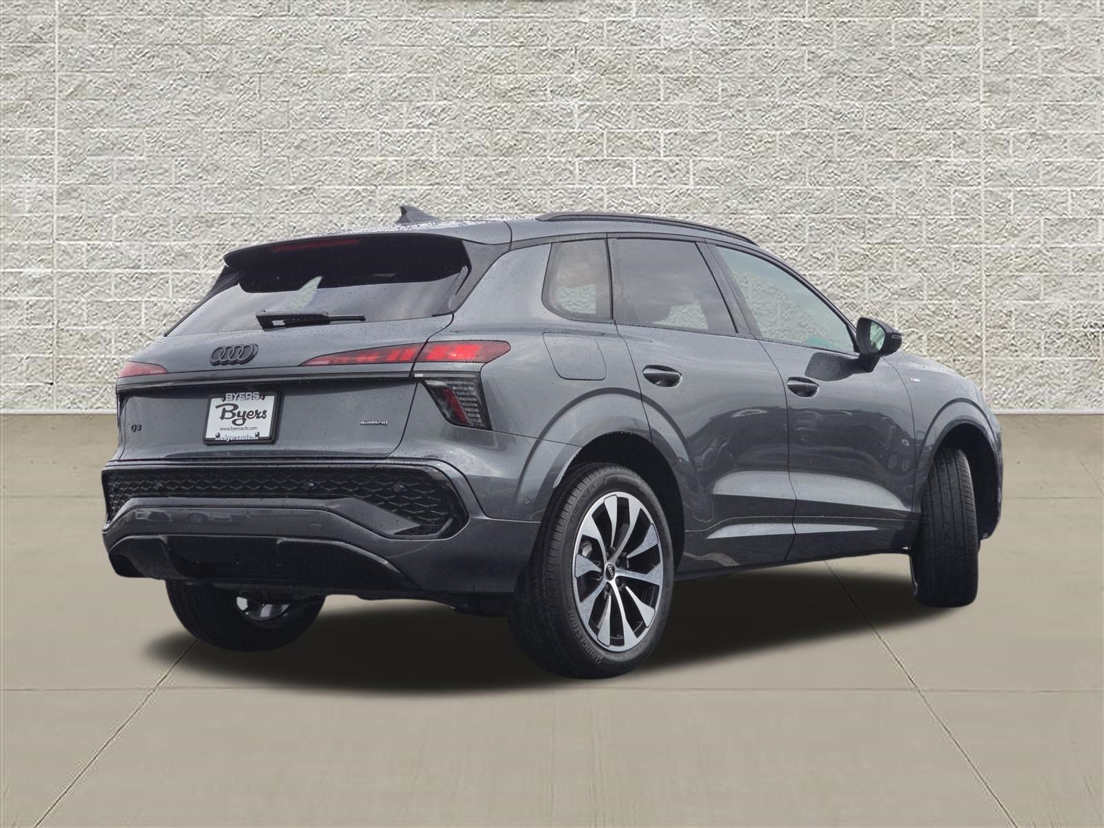 New 2026 Audi Q3 quattro 2.0T AWD/4WD image 7