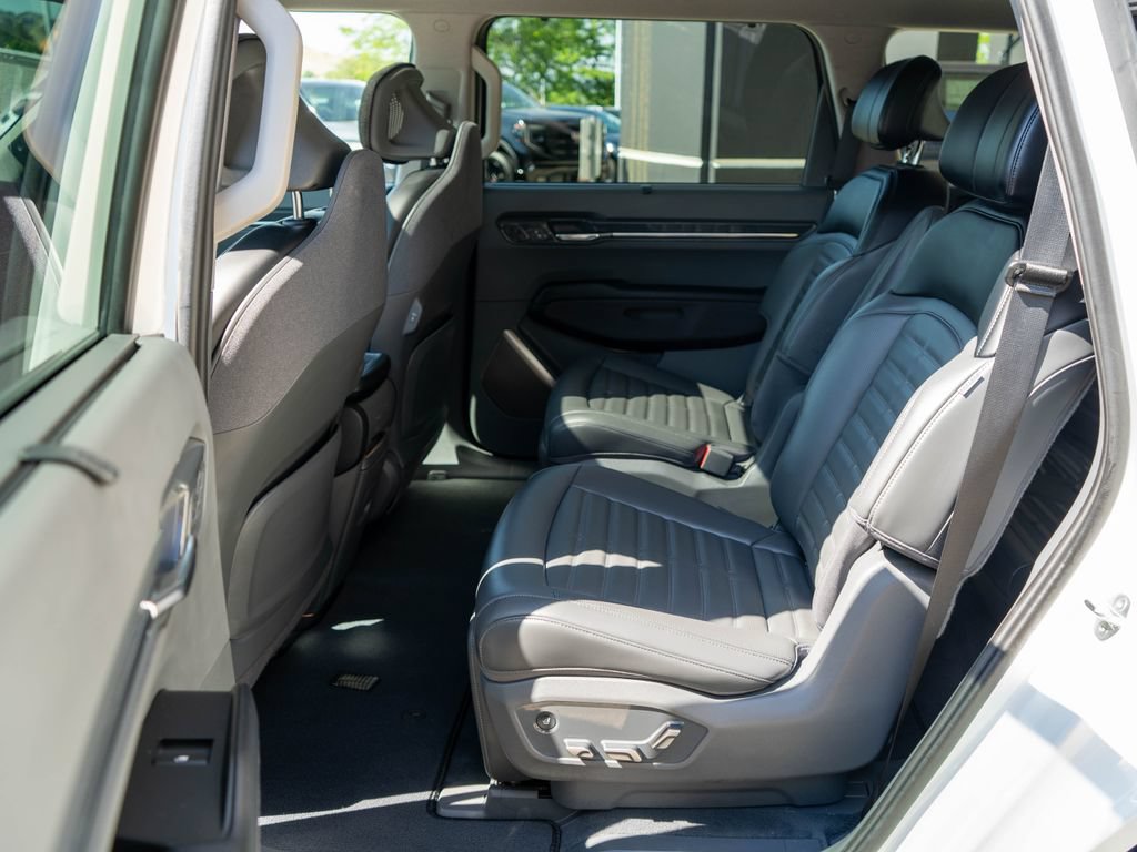 Certified 2024 Kia EV9 Land AWD/4WD image 14
