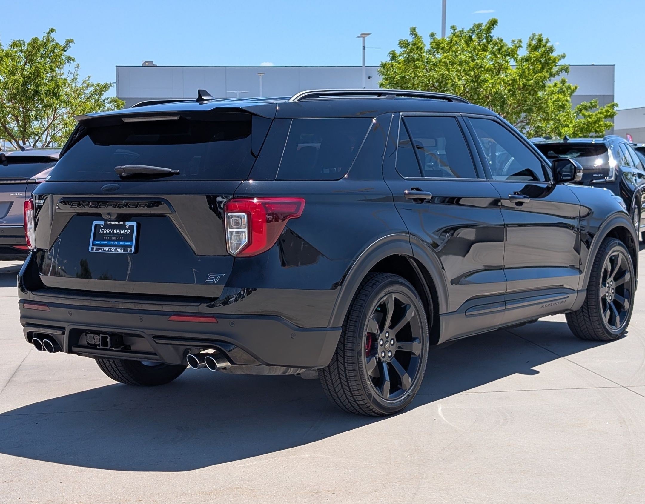 Used 2021 Ford Explorer ST w/ Equipment Group 401A AWD/4WD image 5