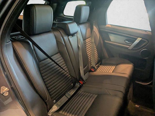 Used 2024 Land Rover Discovery Sport Dynamic SE image 19