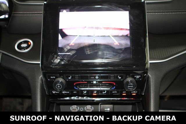 New 2025 Jeep Grand Cherokee L Altitude image 20