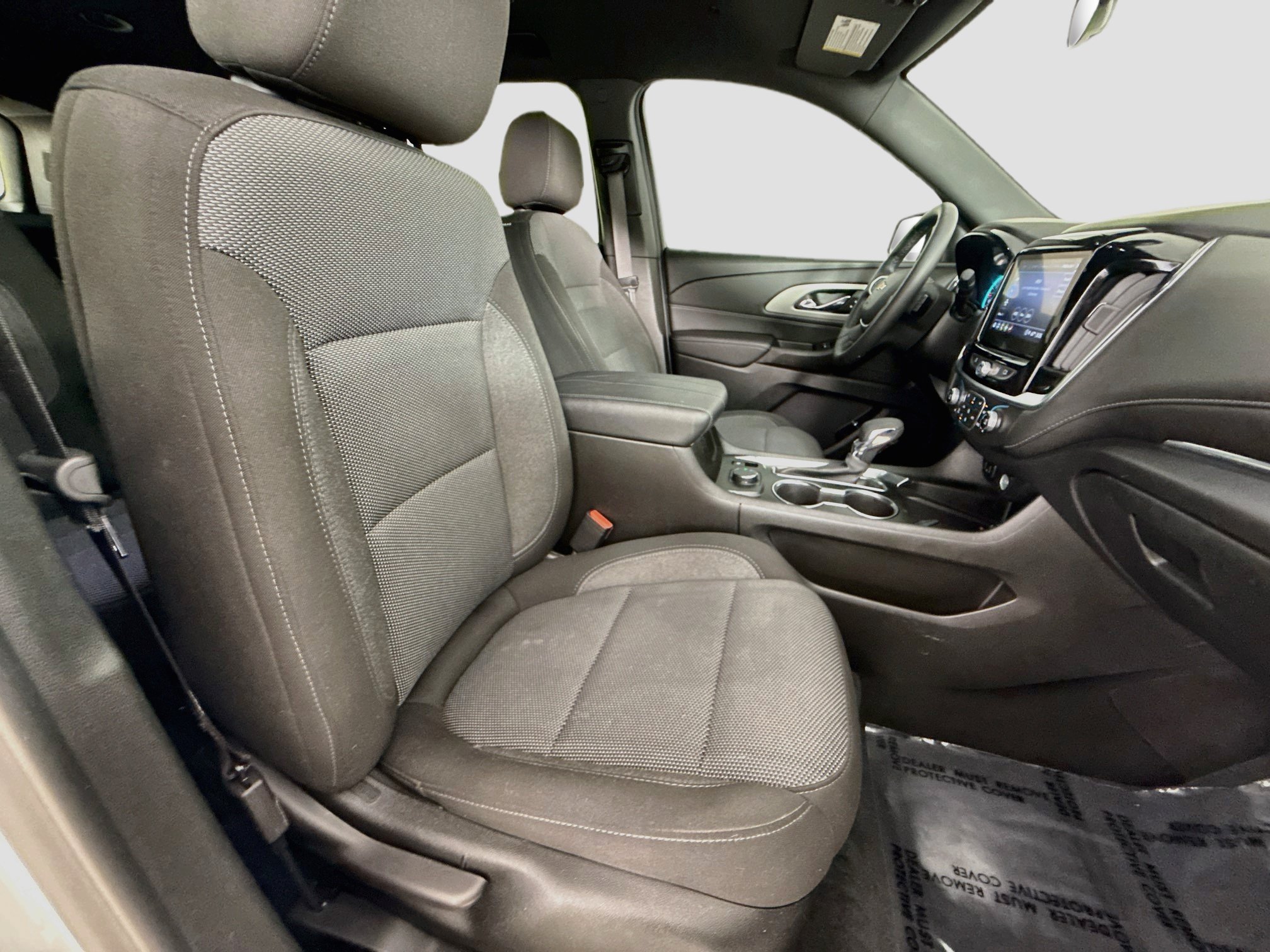 Used 2023 Chevrolet Traverse LT FWD image 29