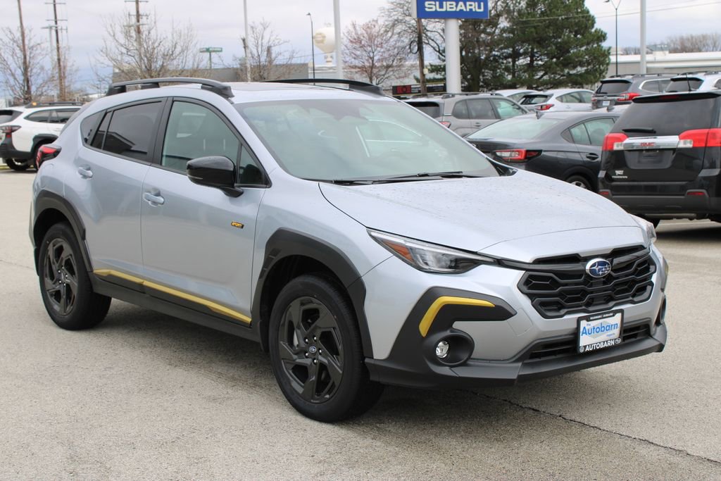 Used 2025 Subaru Crosstrek 2.5i Sport AWD/4WD image 3