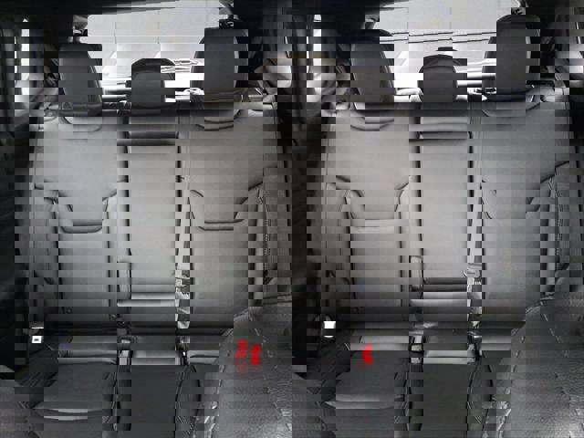 New 2026 Jeep Compass Limited image 30