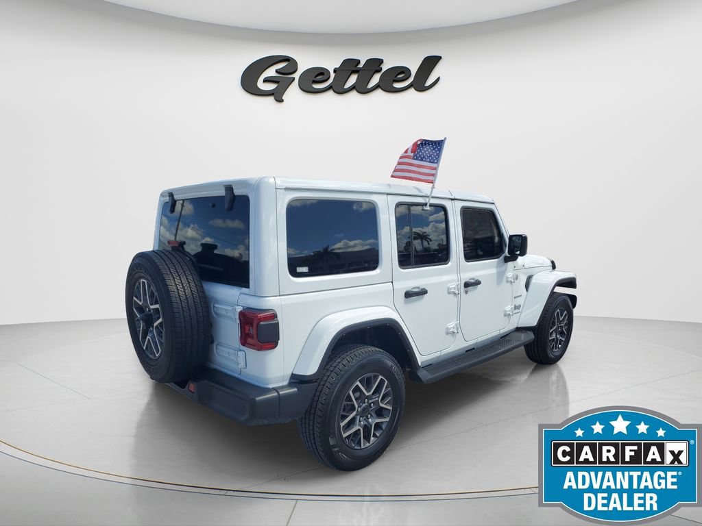 Used 2024 Jeep Wrangler Sahara w/ Technology Group image 4