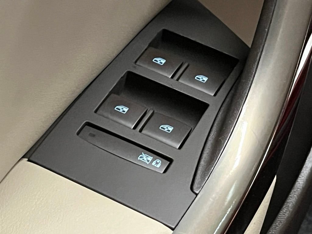 Used 2013 Buick Verano Leather FWD image 18
