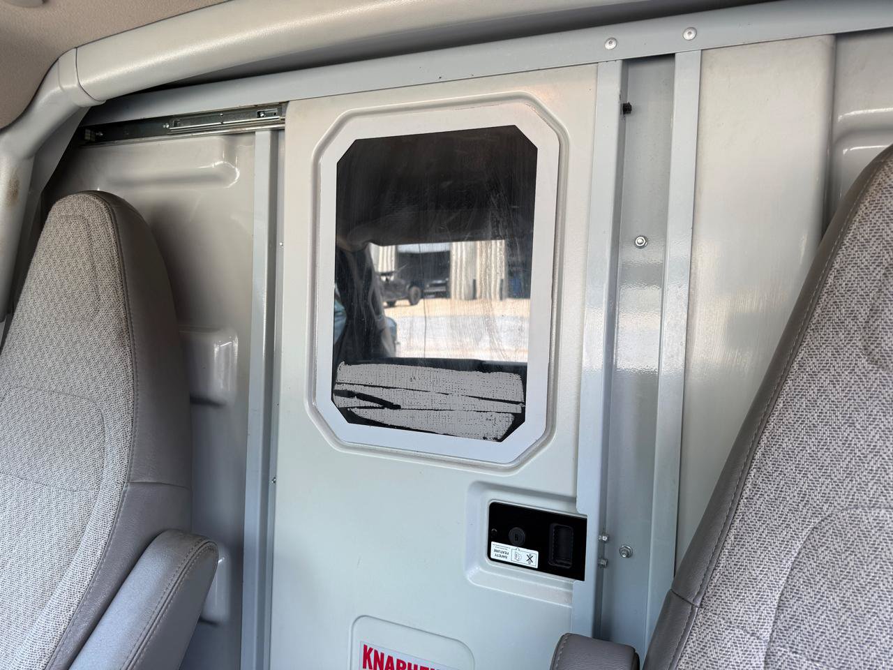 Used 2021 Chevrolet Express 3500 w/ Power Convenience Package RWD image 16