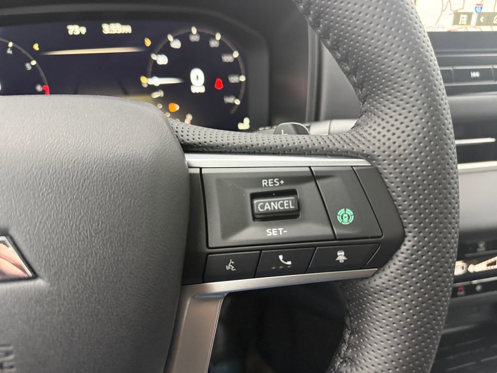 New 2026 Mitsubishi Outlander SEL AWD/4WD image 35