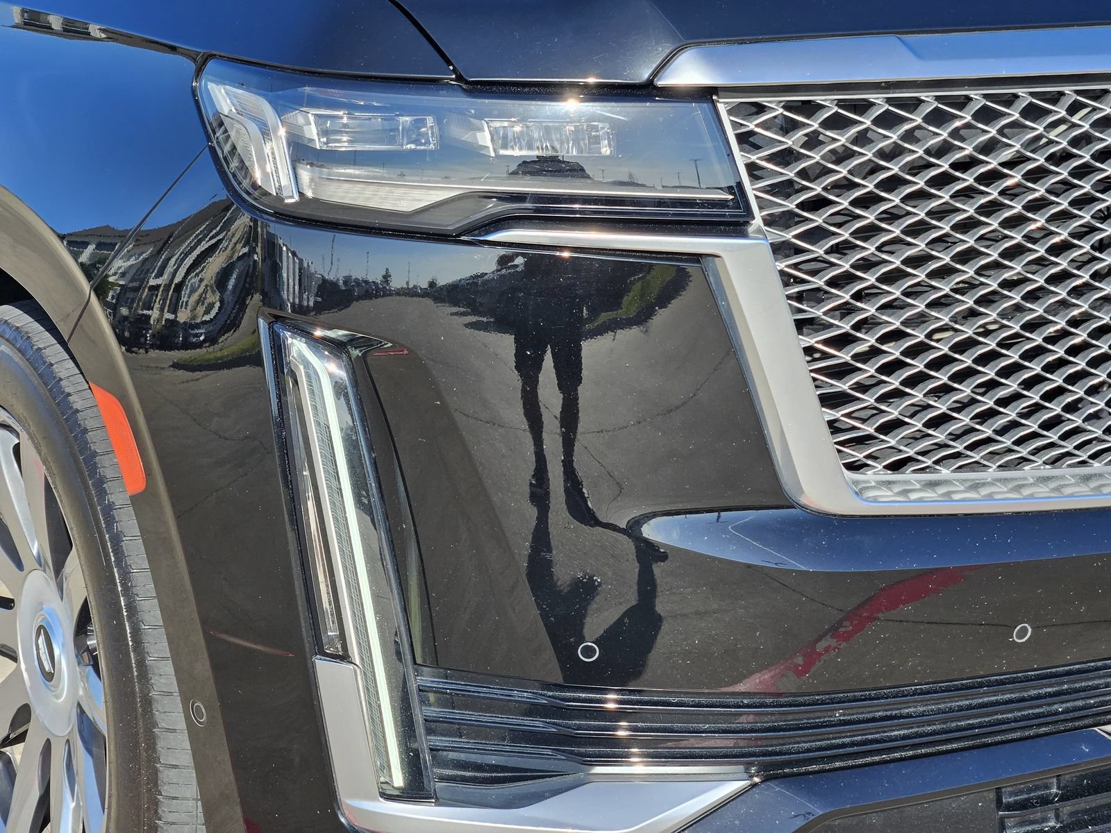 Used 2021 Cadillac Escalade Premium Luxury Platinum AWD/4WD image 9