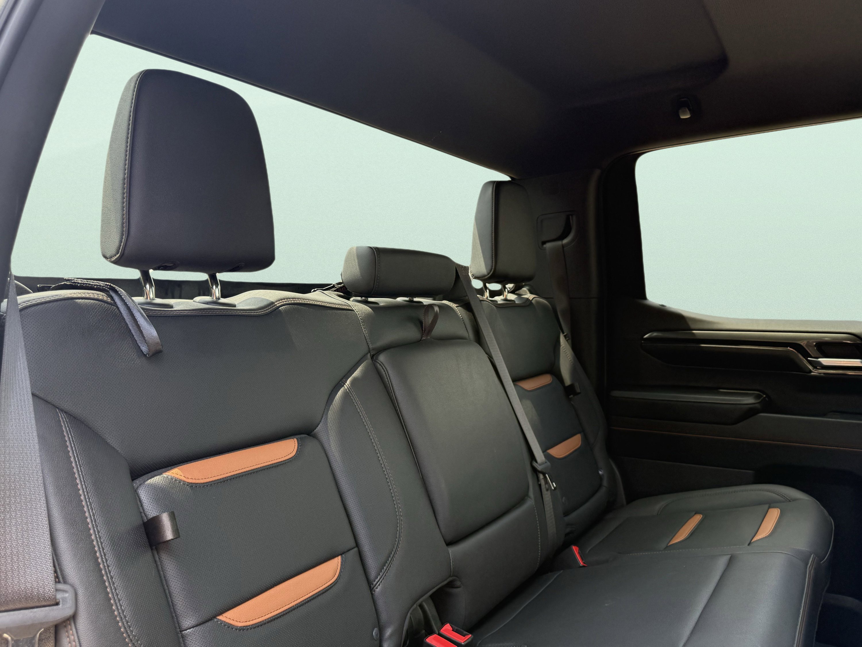 Used 2024 GMC Sierra 1500 AT4 image 45