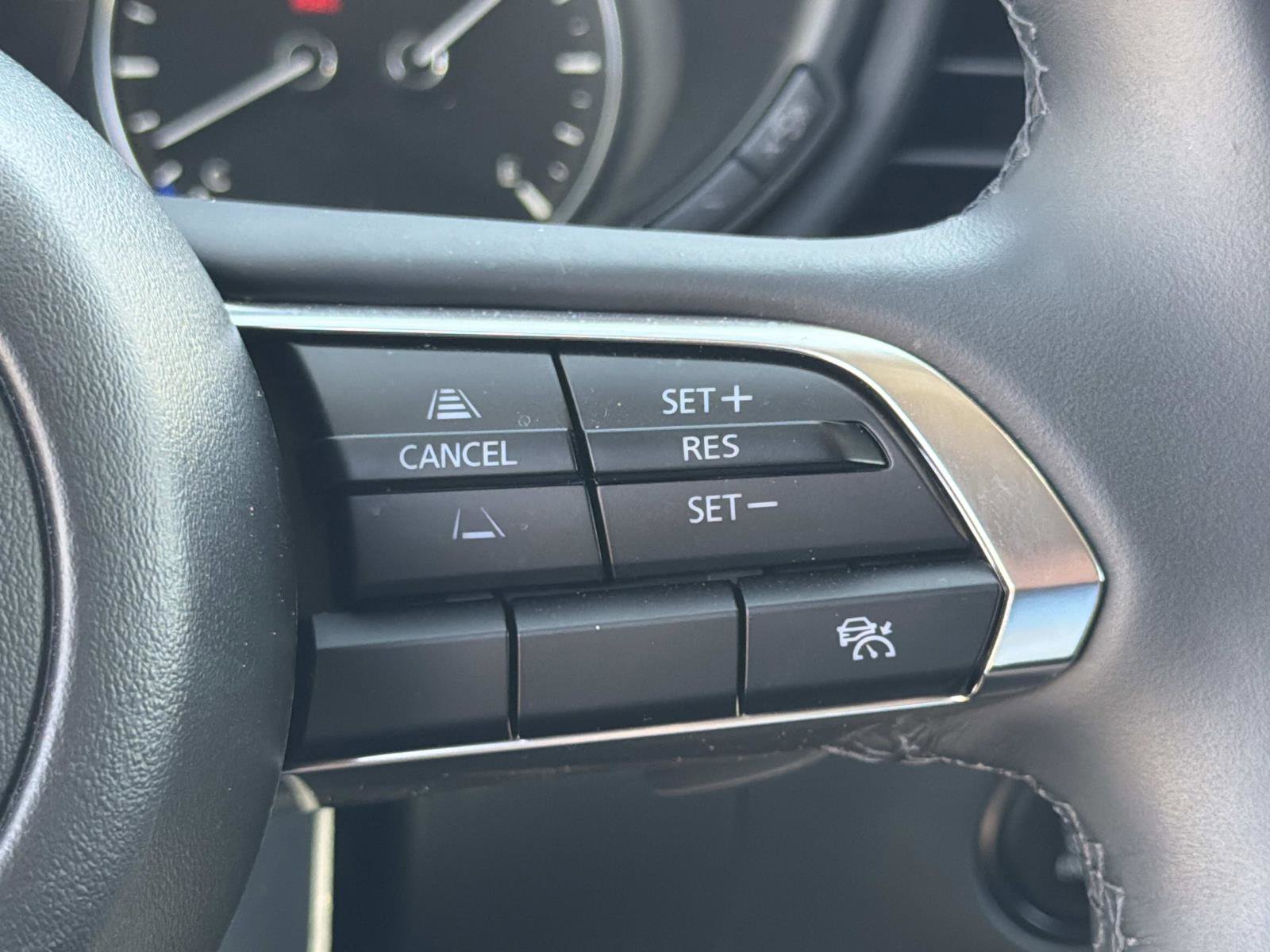 Used 2025 MAZDA CX-30 AWD 2.5 S w/ Premium Package image 10