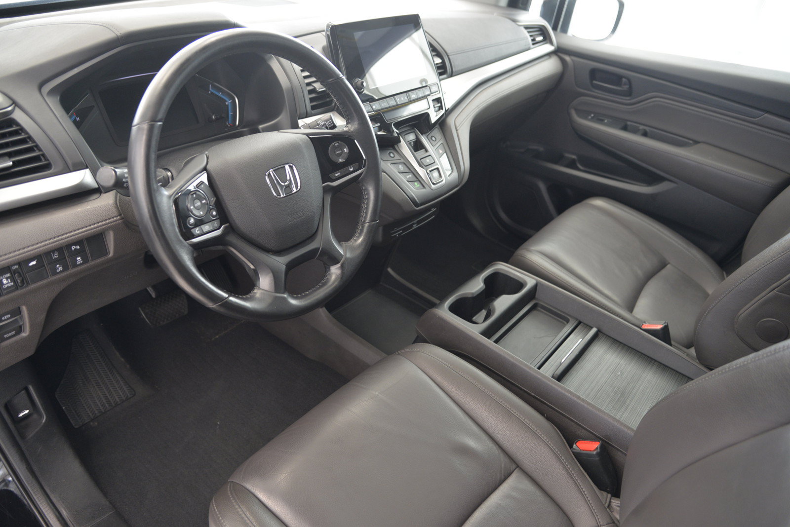 Used 2018 Honda Odyssey Touring image 11