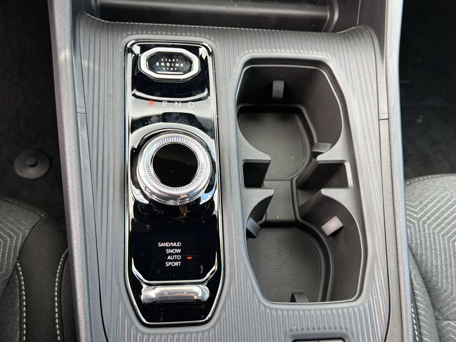 New 2026 Jeep Cherokee Laredo AWD/4WD image 21
