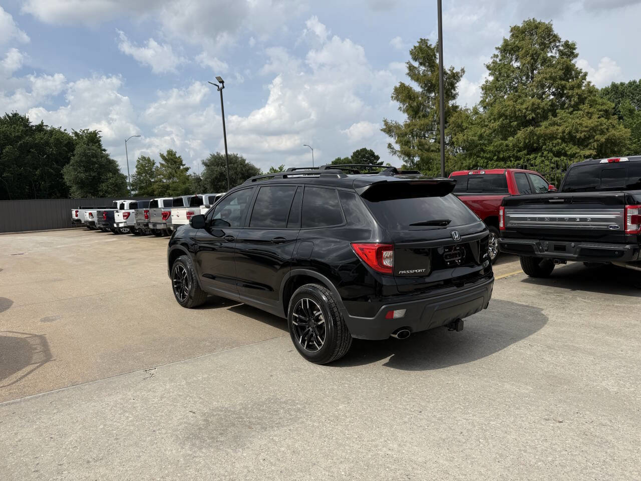 Used 2020 Honda Passport EX-L image 4