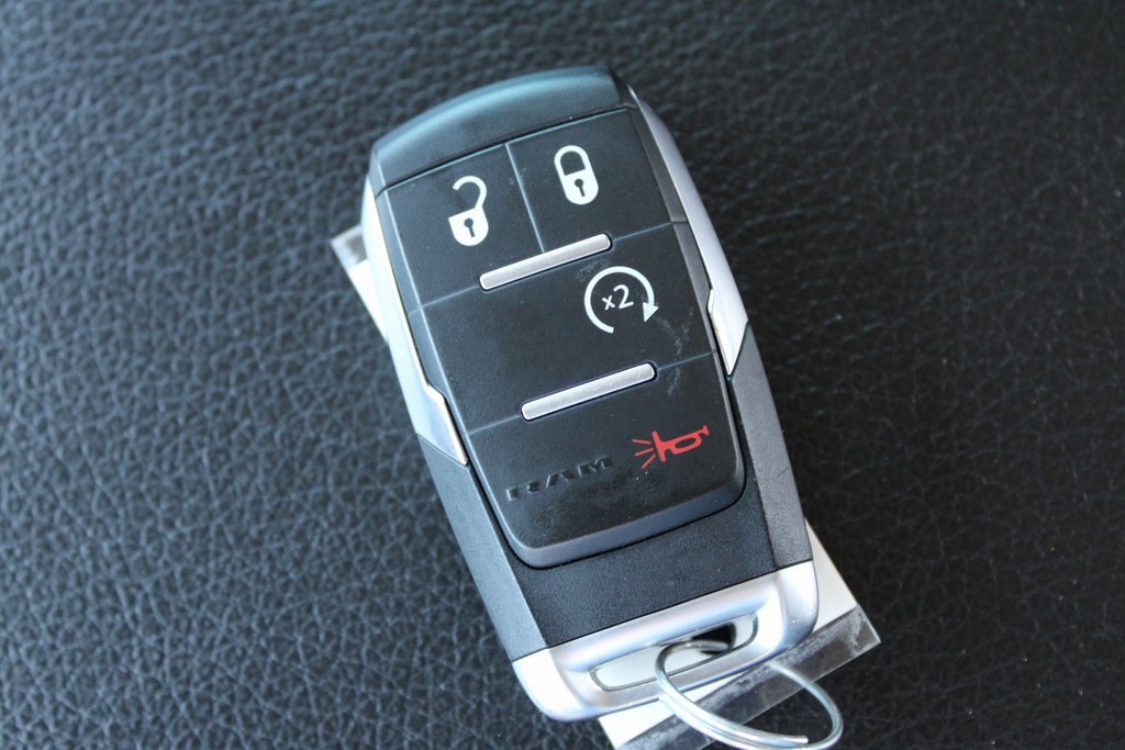 Used 2020 RAM 2500 Laramie image 27