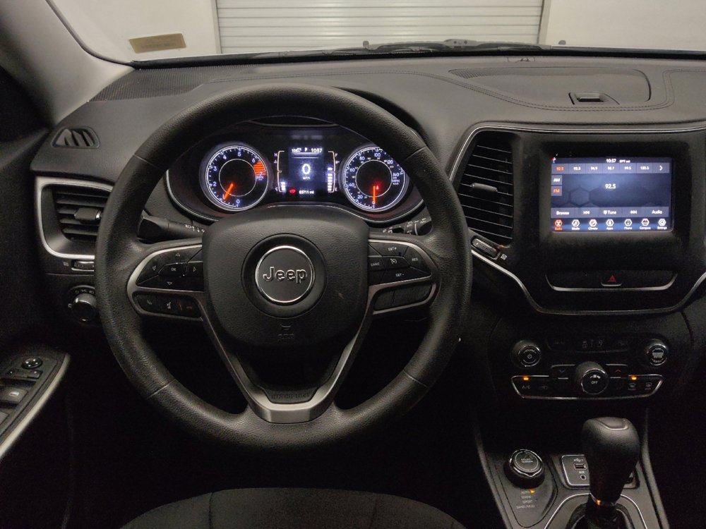 Used 2020 Jeep Cherokee Latitude AWD/4WD image 22