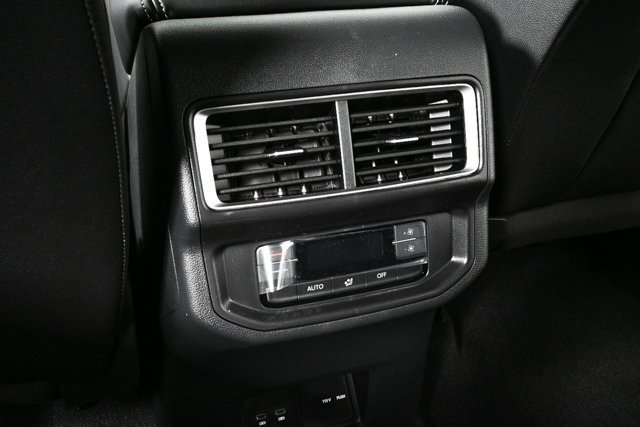New 2026 Volkswagen Atlas SE image 19