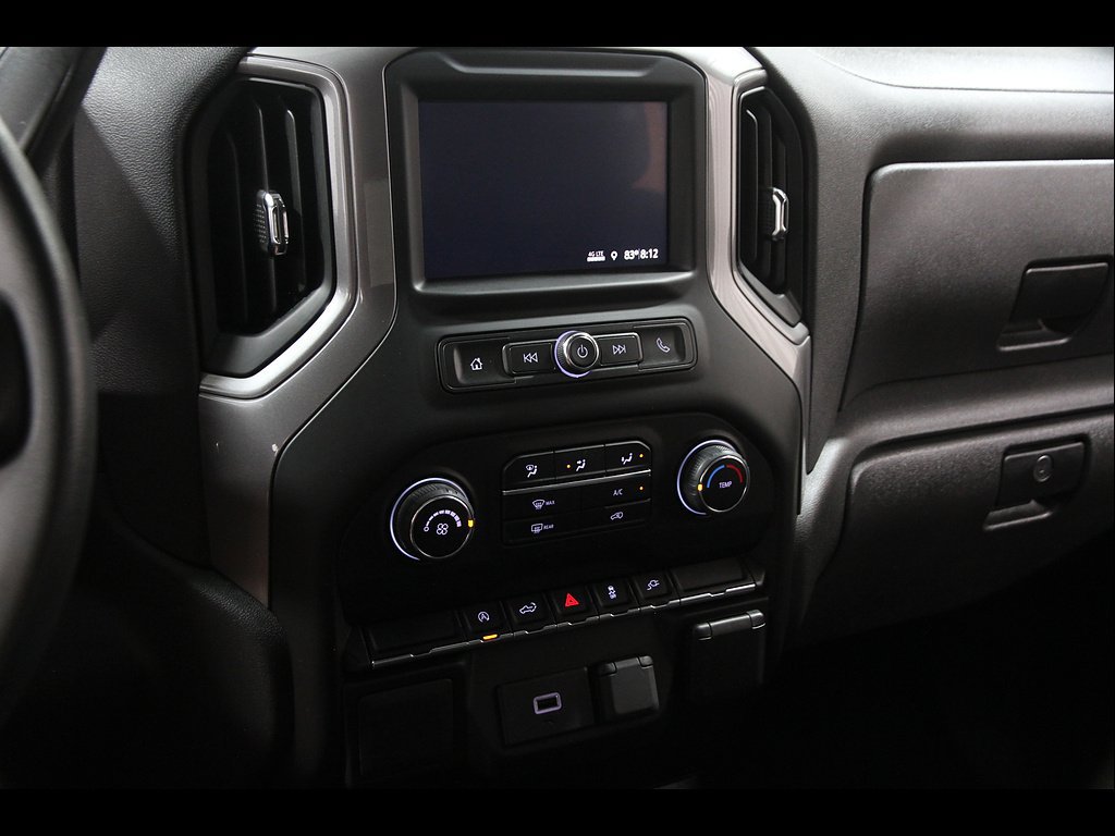 Used 2020 Chevrolet Silverado 1500 Custom w/ Custom Value Package AWD/4WD image 10