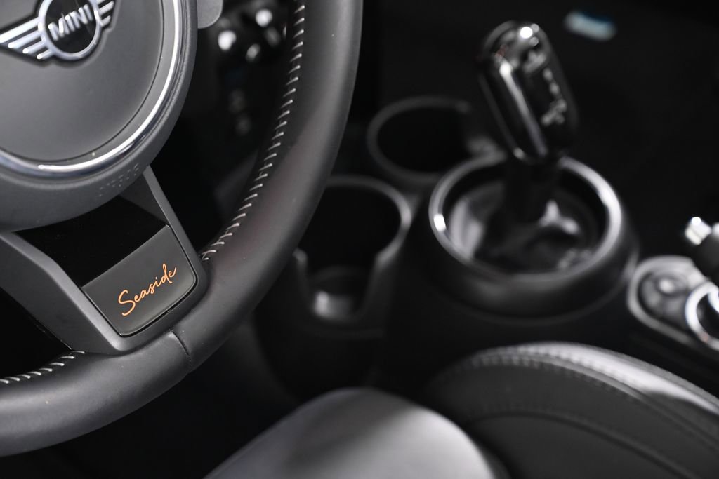 Used 2024 MINI Cooper S w/ Seaside Edition FWD image 13