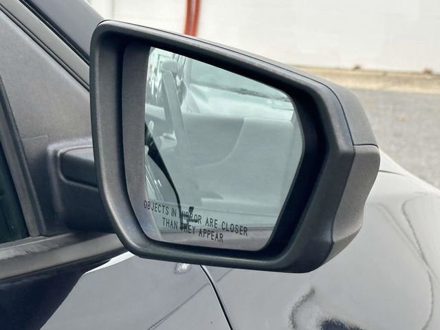 Used 2020 Chevrolet Equinox LS image 28