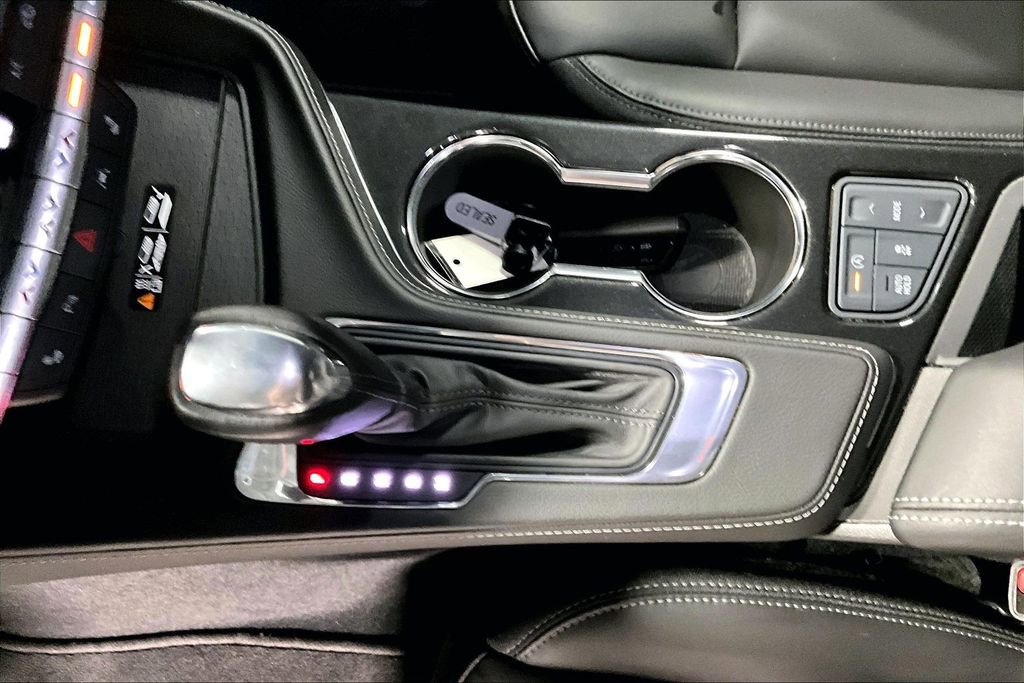 Used 2025 Cadillac CT4 Luxury image 17