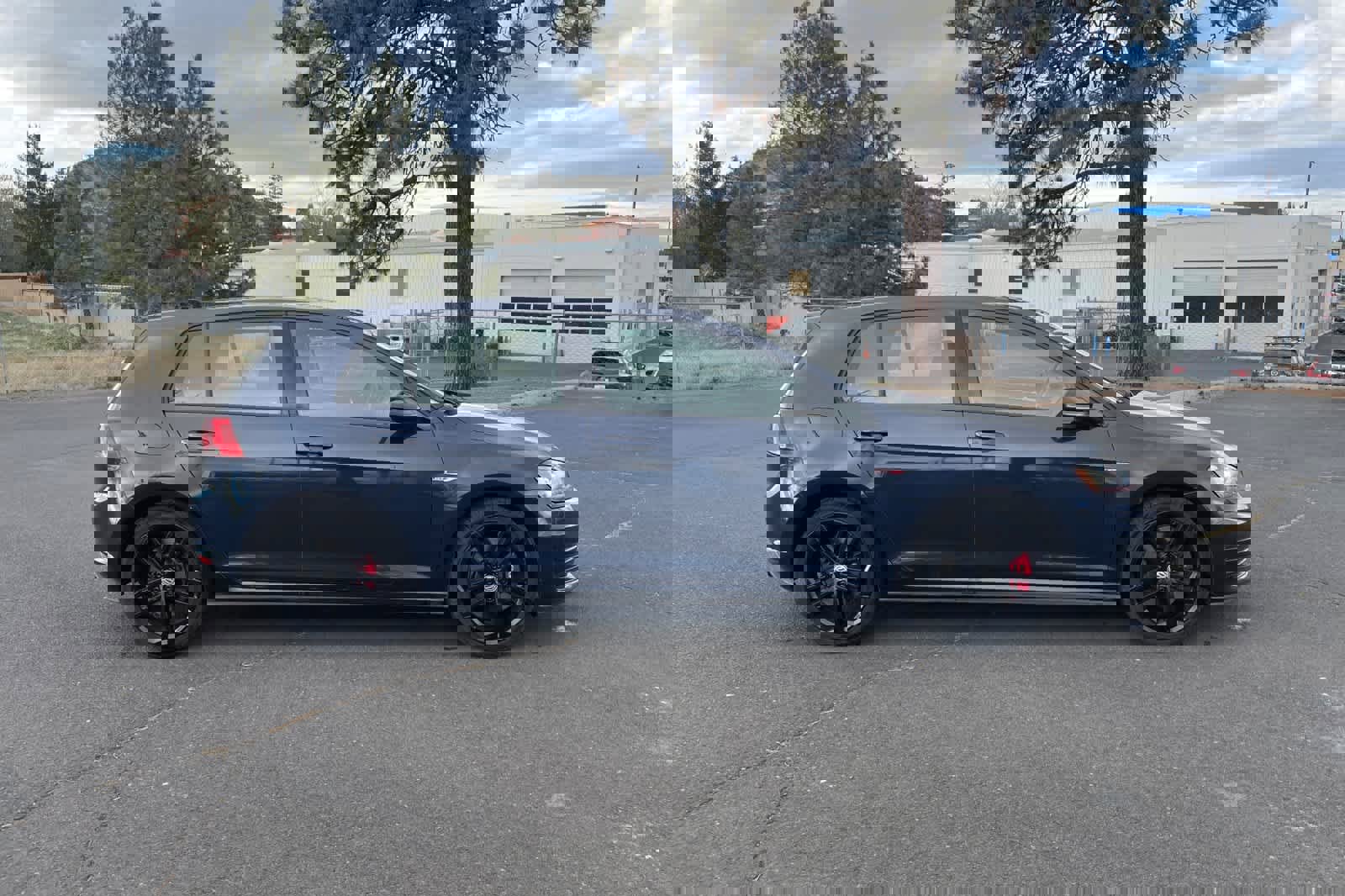 Used 2017 Volkswagen GTI Sport image 6